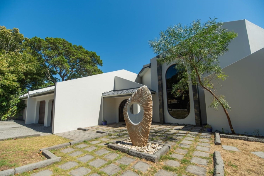 6 Bedroom Property for Sale in Walmer Heights Eastern Cape